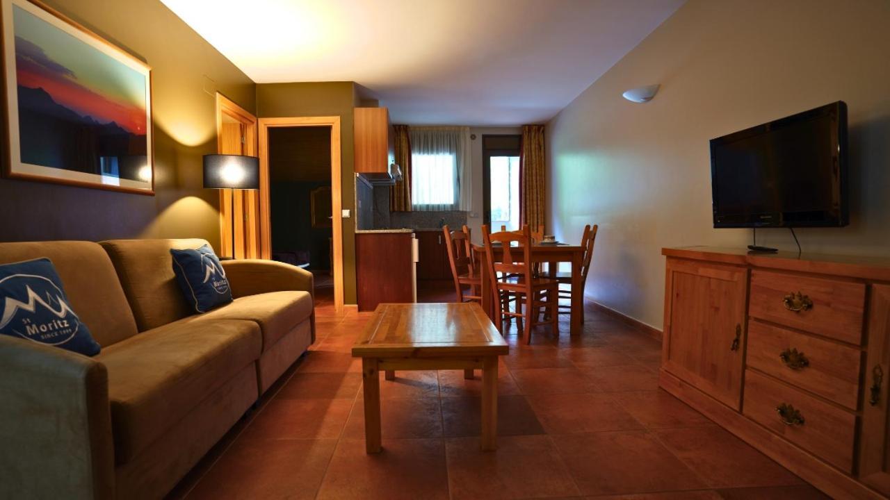 Apartaments Sant Moritz Аринсал Екстериор снимка