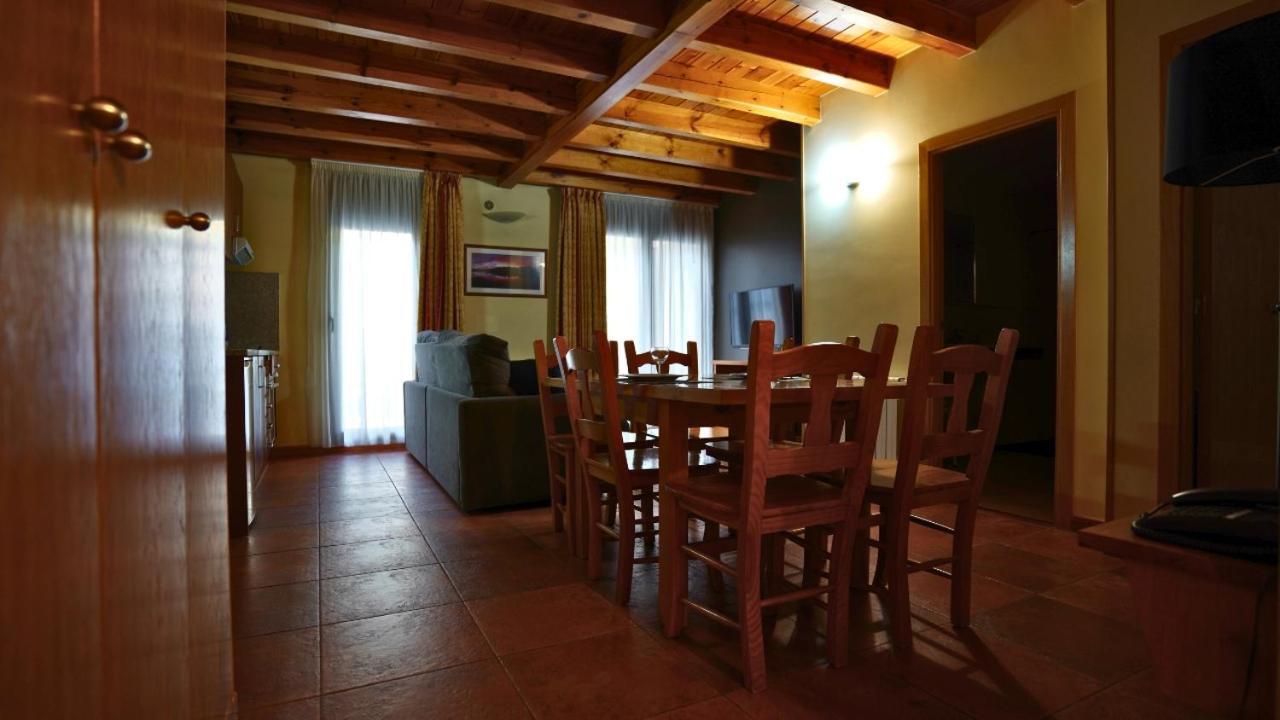 Apartaments Sant Moritz Аринсал Екстериор снимка