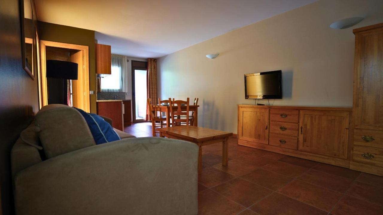 Apartaments Sant Moritz Аринсал Екстериор снимка