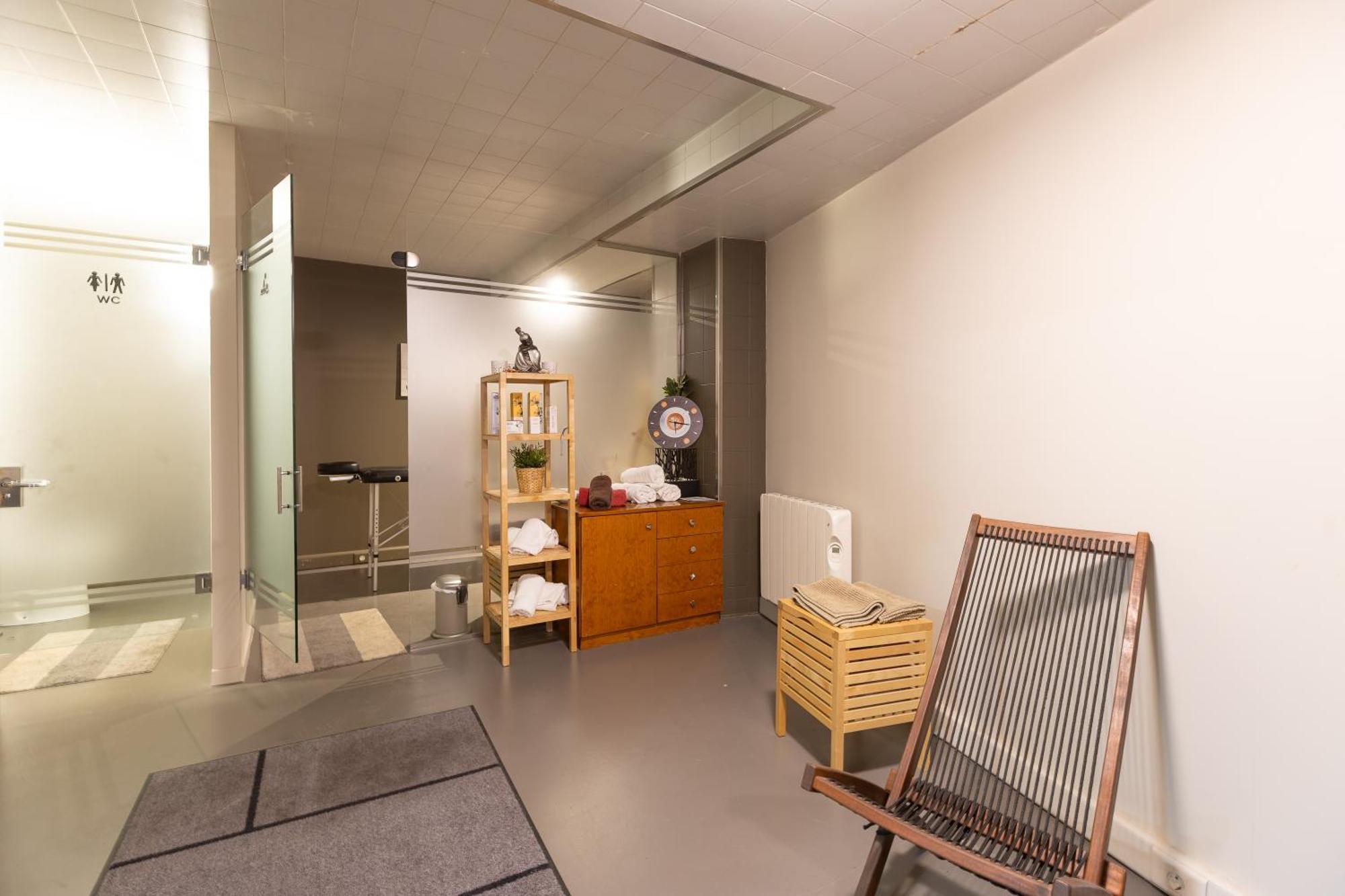 Apartaments Sant Moritz Аринсал Екстериор снимка