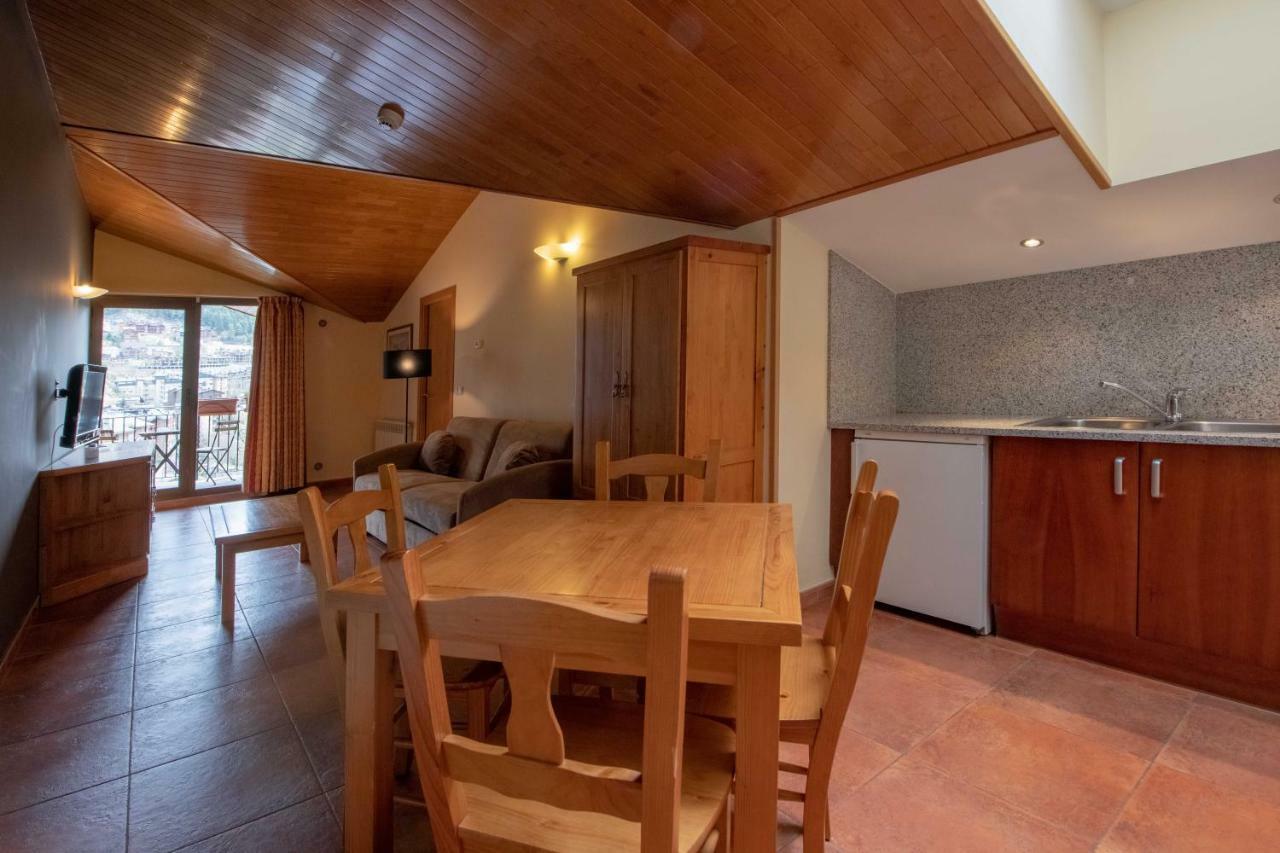 Apartaments Sant Moritz Аринсал Екстериор снимка